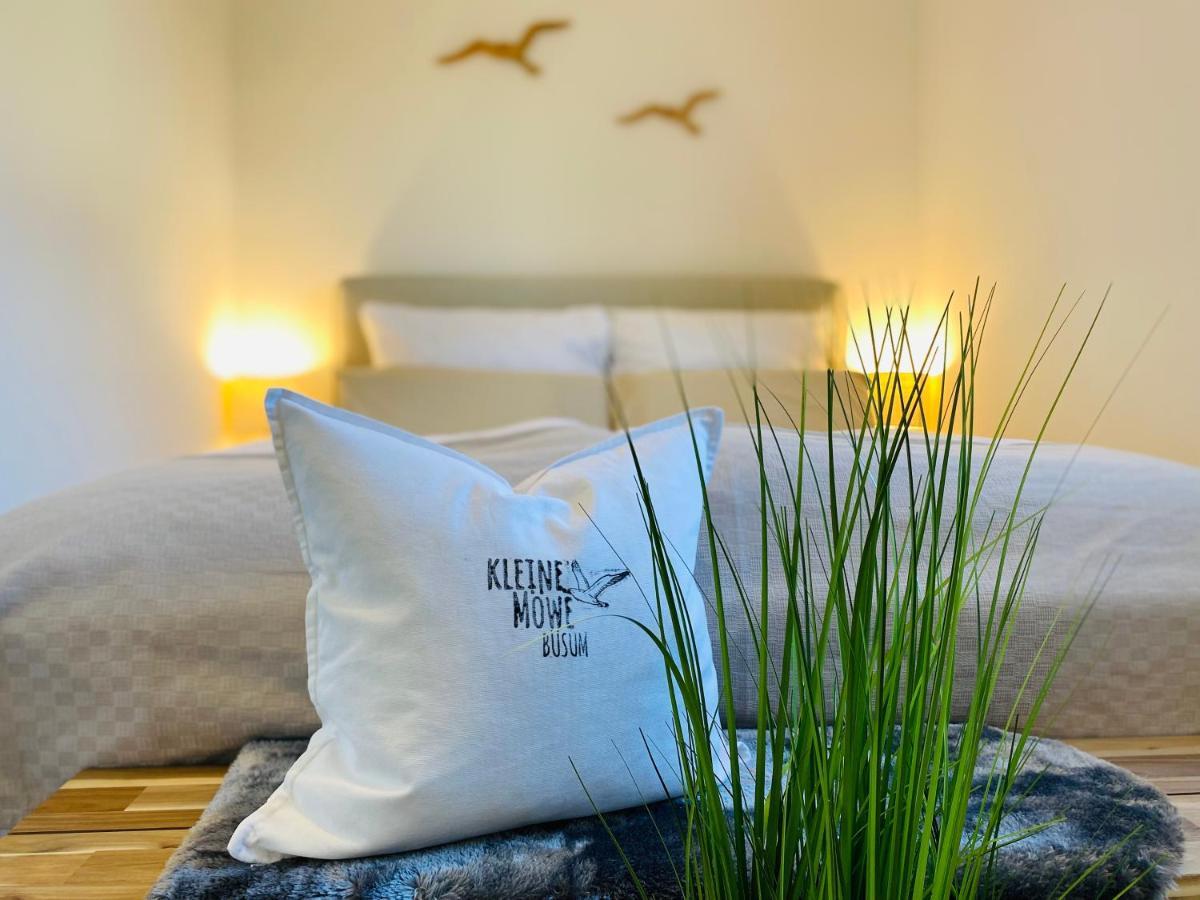 Appartamento "Kleine Moewe" Buesum - Grosses Nest Esterno foto