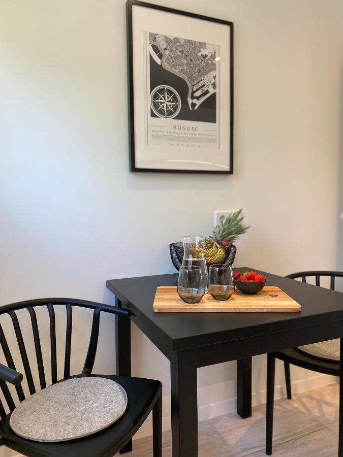 Appartamento "Kleine Moewe" Buesum - Grosses Nest Esterno foto