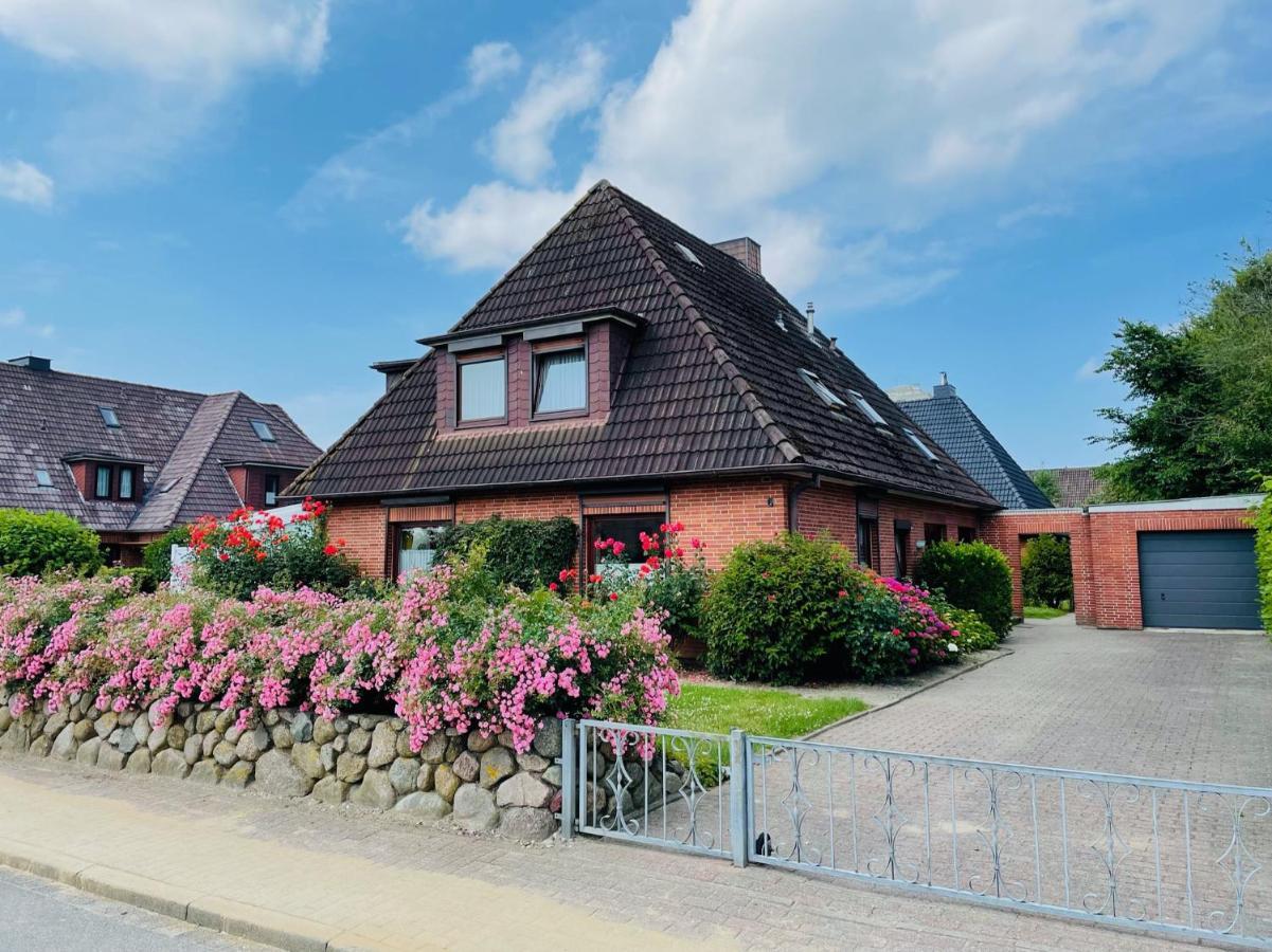 Appartamento "Kleine Moewe" Buesum - Grosses Nest Esterno foto